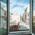 Apartment In Centro Casa Ferret *